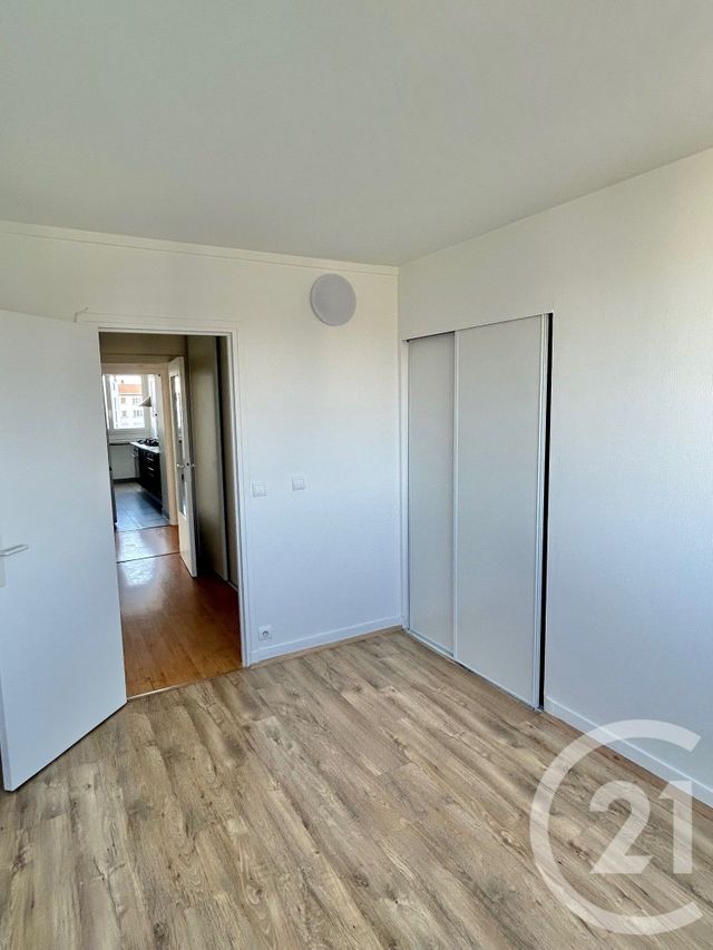 Appartement F3 &agrave; louer - 3 pi&egrave;ces - 63,41 m2 - Le Kremlin Bicetre - 94 - ILE-DE-FRANCE