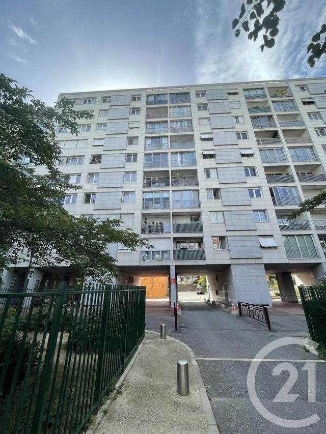 Appartement F3 &agrave; louer - 3 pi&egrave;ces - 63,41 m2 - Le Kremlin Bicetre - 94 - ILE-DE-FRANCE