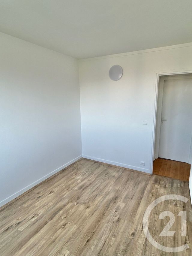 Appartement F3 &agrave; louer - 3 pi&egrave;ces - 63,41 m2 - Le Kremlin Bicetre - 94 - ILE-DE-FRANCE