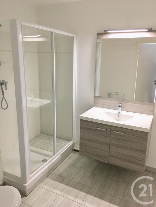 Appartement F1 &agrave; louer - 1 pi&egrave;ce - 31,13 m2 - Le Kremlin Bicetre - 94 - ILE-DE-FRANCE