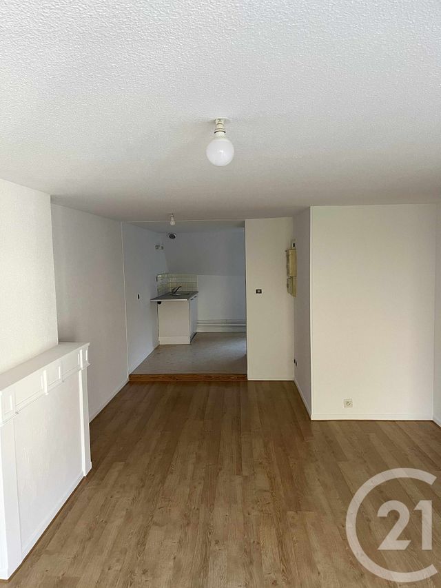 Appartement T2 à louer - 2 pièces - 46 m2 - Ornans - 25 - FRANCHE-COMTE