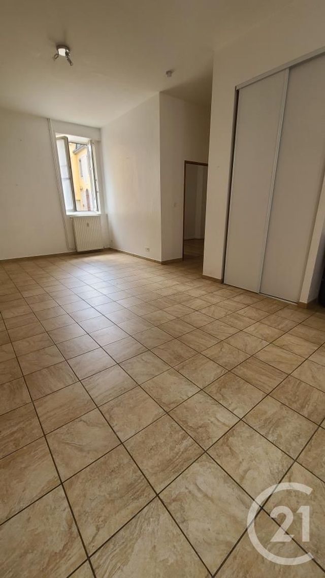 Appartement F3 &agrave; vendre - 3 pi&egrave;ces - 65,63 m2 - Ornans - 25 - FRANCHE-COMTE