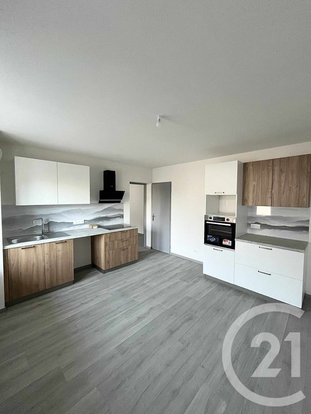 Appartement F3 &agrave; louer - 3 pi&egrave;ces - 90 m2 - Passonfontaine - 25 - FRANCHE-COMTE