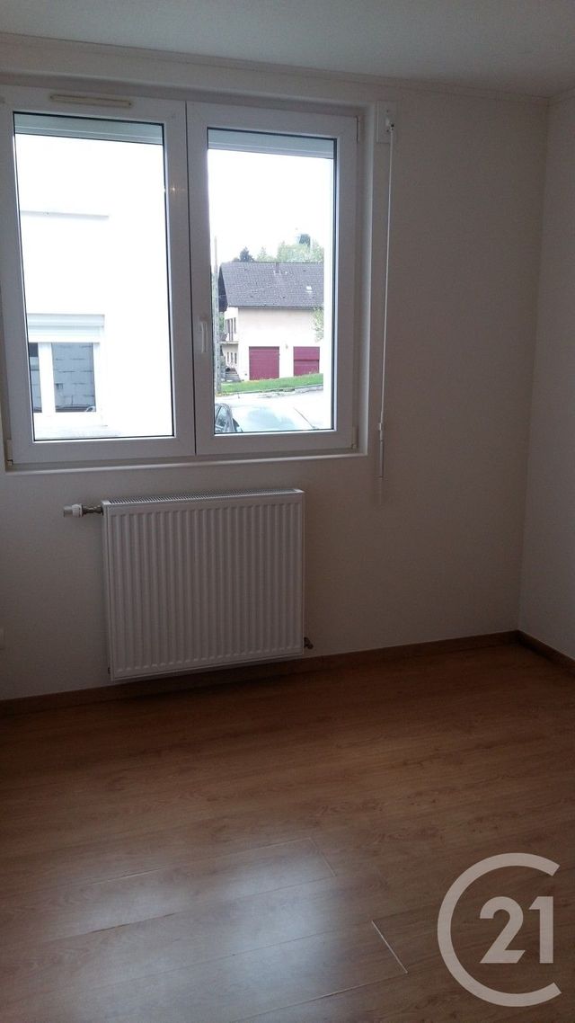 Appartement F4 &agrave; louer - 4 pi&egrave;ces - 87,27 m2 - Orchamps Vennes - 25 - FRANCHE-COMTE