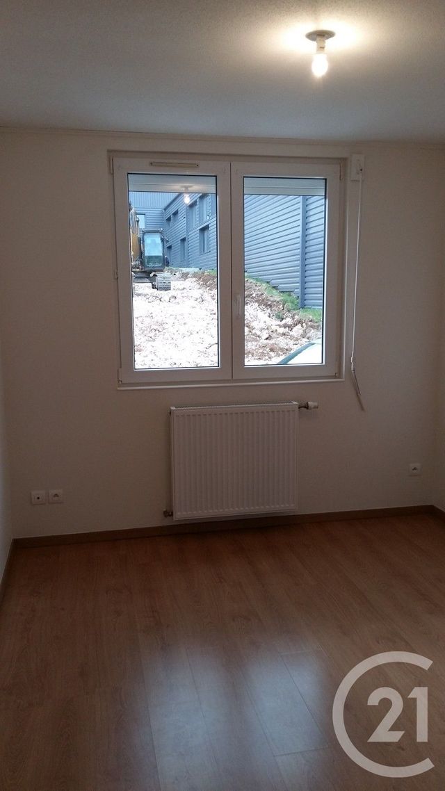 Appartement F4 &agrave; louer - 4 pi&egrave;ces - 87,27 m2 - Orchamps Vennes - 25 - FRANCHE-COMTE