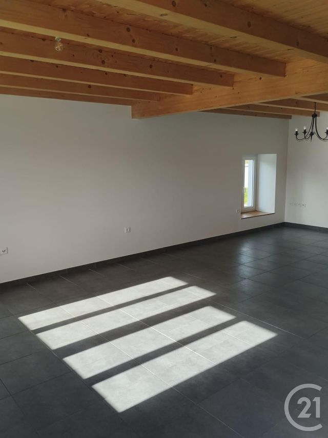 Appartement F4 &agrave; louer - 4 pi&egrave;ces - 81 m2 - Flangebouche - 25 - FRANCHE-COMTE