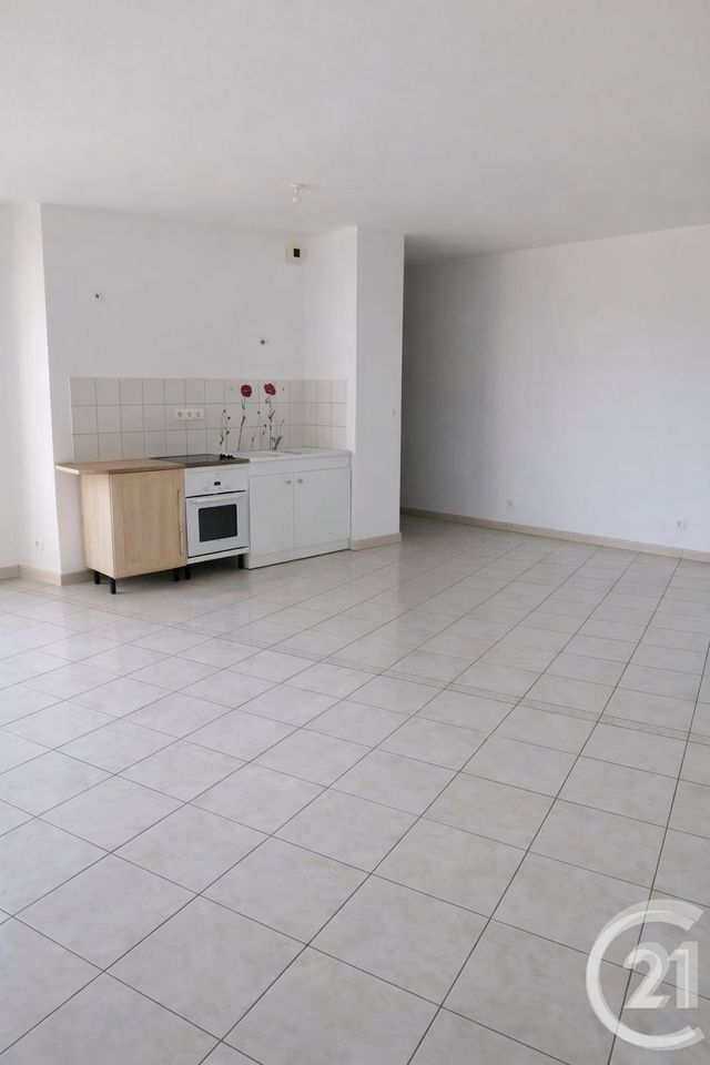 Appartement F2 &agrave; louer - 2 pi&egrave;ces - 57,21 m2 - Valdahon - 25 - FRANCHE-COMTE