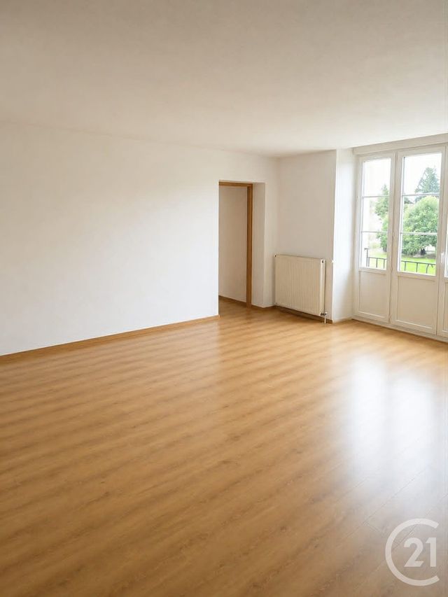 Appartement F4 &agrave; louer - 4 pi&egrave;ces - 81 m2 - Avoudrey - 25 - FRANCHE-COMTE