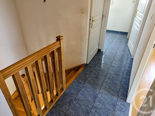 Appartement F4 &agrave; louer - 4 pi&egrave;ces - 92 m2 - Valdahon - 25 - FRANCHE-COMTE