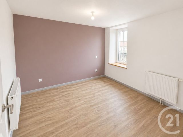 Appartement &agrave; louer - 4 pi&egrave;ces - 107,25 m2 - Pierrefontaine Les Varans - 25 - FRANCHE-COMTE