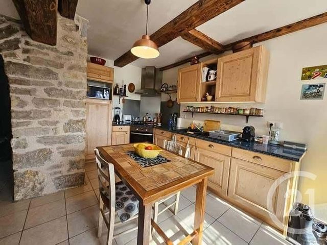 Maison &agrave; louer - 5 pi&egrave;ces - 157 m2 - Guyans Vennes - 25 - FRANCHE-COMTE