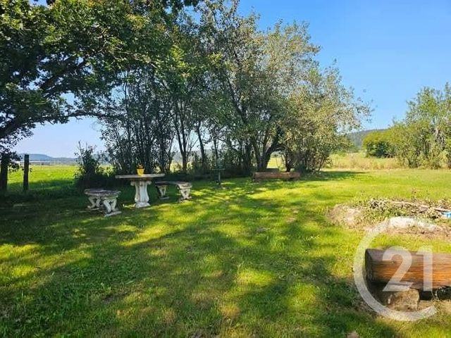 Maison &agrave; louer - 5 pi&egrave;ces - 157 m2 - Guyans Vennes - 25 - FRANCHE-COMTE