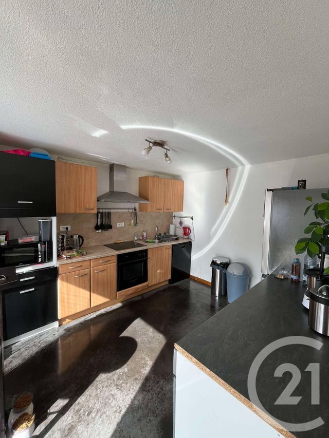 Appartement F3 &agrave; louer - 4 pi&egrave;ces - 135 m2 - Vernierfontaine - 25 - FRANCHE-COMTE