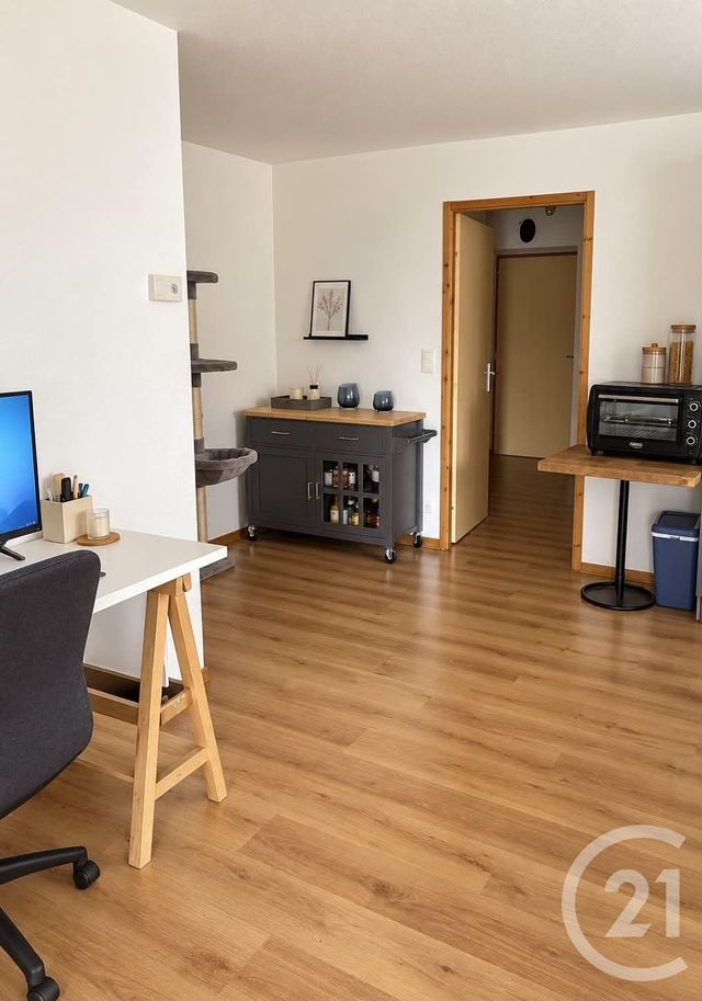 Appartement F3 &agrave; louer - 3 pi&egrave;ces - 69,02 m2 - Avoudrey - 25 - FRANCHE-COMTE