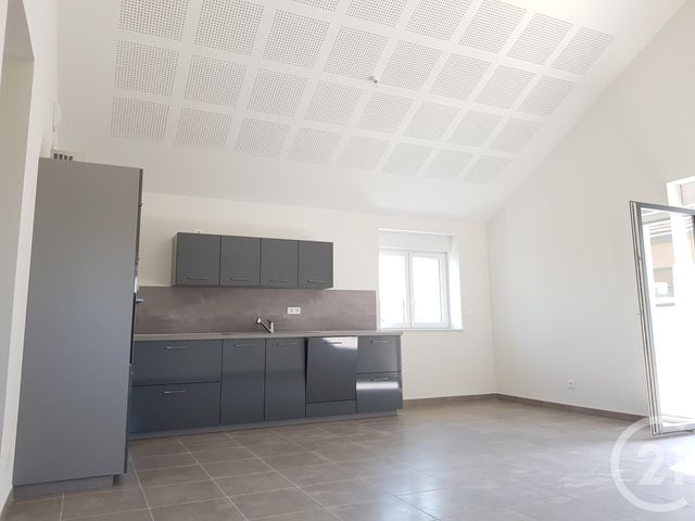 Appartement F4 &agrave; louer - 4 pi&egrave;ces - 94,40 m2 - Valdahon - 25 - FRANCHE-COMTE