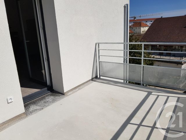 Appartement F4 &agrave; louer - 4 pi&egrave;ces - 94,40 m2 - Valdahon - 25 - FRANCHE-COMTE