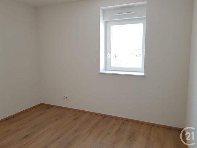 Appartement F4 &agrave; louer - 4 pi&egrave;ces - 94,40 m2 - Valdahon - 25 - FRANCHE-COMTE