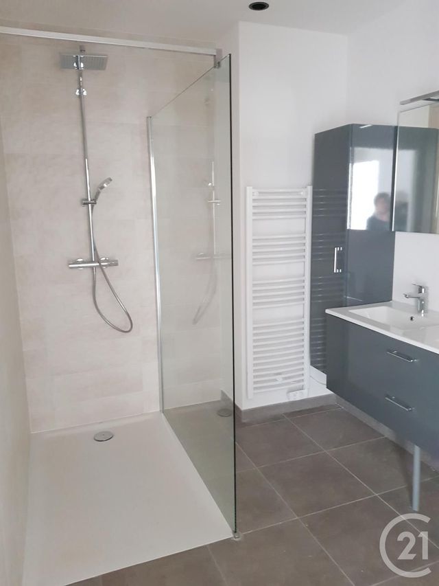 Appartement F4 &agrave; louer - 4 pi&egrave;ces - 94,40 m2 - Valdahon - 25 - FRANCHE-COMTE