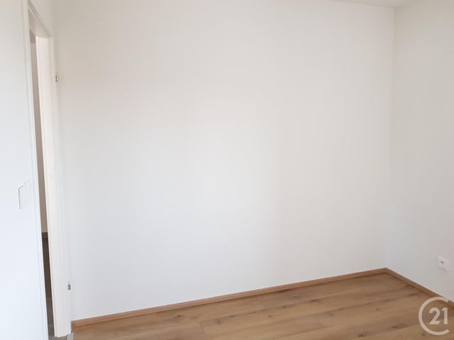 Appartement F4 &agrave; louer - 4 pi&egrave;ces - 94,40 m2 - Valdahon - 25 - FRANCHE-COMTE