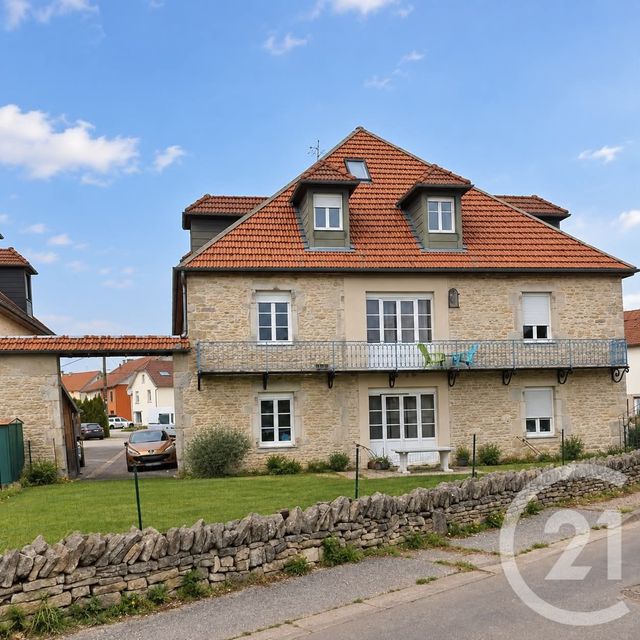 Appartement F4 &agrave; louer - 4 pi&egrave;ces - 81 m2 - Avoudrey - 25 - FRANCHE-COMTE