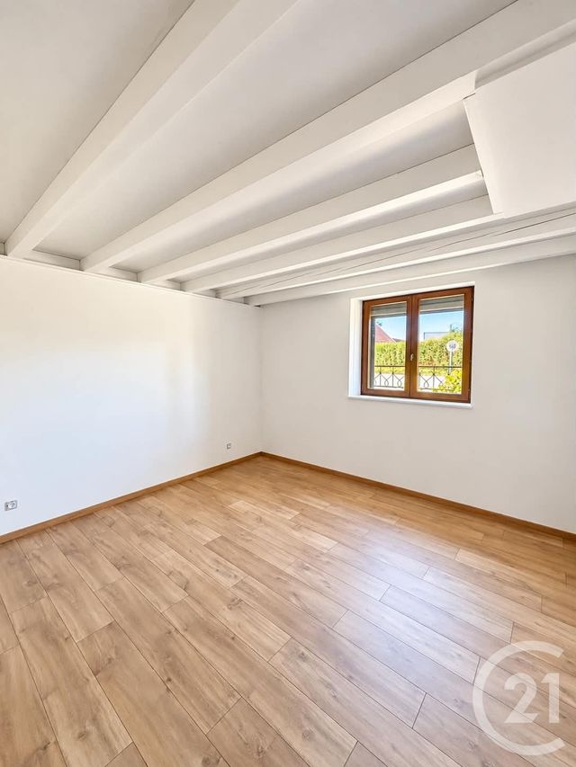 Appartement F4 &agrave; louer - 4 pi&egrave;ces - 160 m2 - Epenouse - 25 - FRANCHE-COMTE
