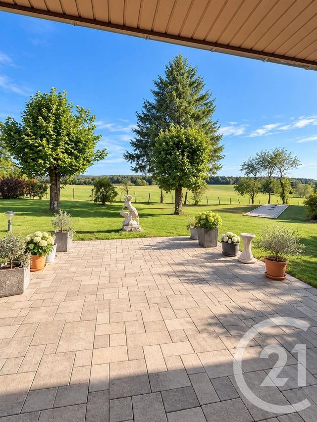 Appartement F4 &agrave; louer - 4 pi&egrave;ces - 160 m2 - Epenouse - 25 - FRANCHE-COMTE