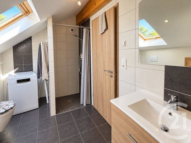 Appartement F2 &agrave; louer - 2 pi&egrave;ces - 46 m2 - Orchamps Vennes - 25 - FRANCHE-COMTE