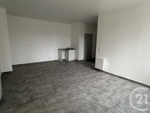 Appartement F3 à louer - 3 pièces - 63,89 m2 - Beauvais - 60 - PICARDIE