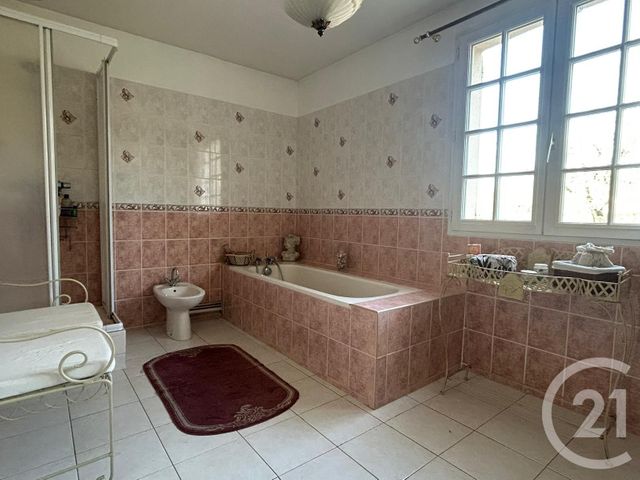 Maison à vendre - 8 pièces - 182,90 m2 - Therdonne - 60 - PICARDIE