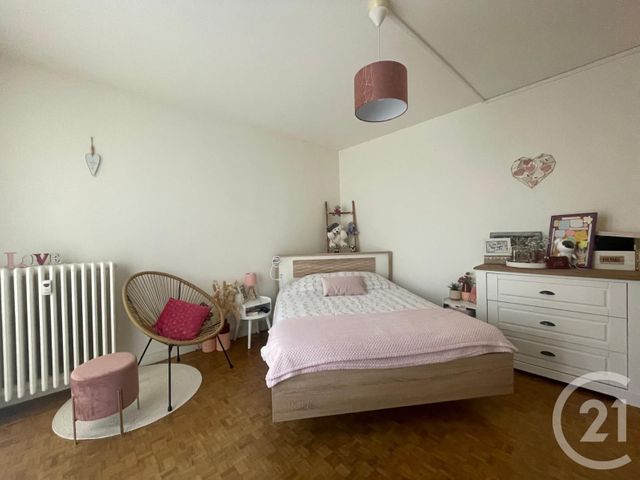 Appartement F4 &agrave; vendre - 4 pi&egrave;ces - 85,09 m2 - Beauvais - 60 - PICARDIE
