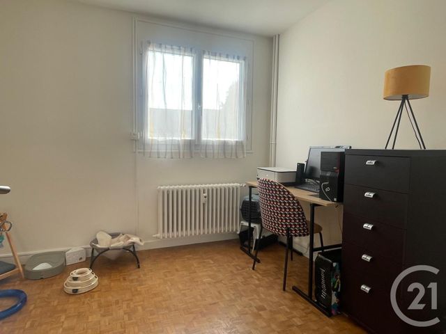 Appartement F4 &agrave; vendre - 4 pi&egrave;ces - 85,09 m2 - Beauvais - 60 - PICARDIE
