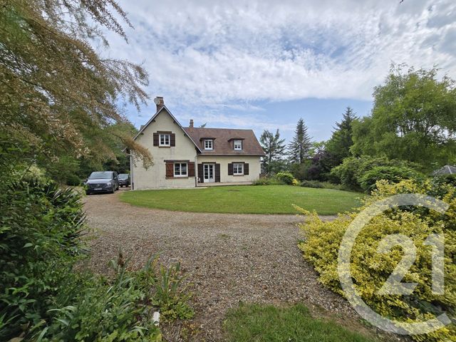 Maison &agrave; louer - 9 pi&egrave;ces - 197,25 m2 - Tille - 60 - PICARDIE