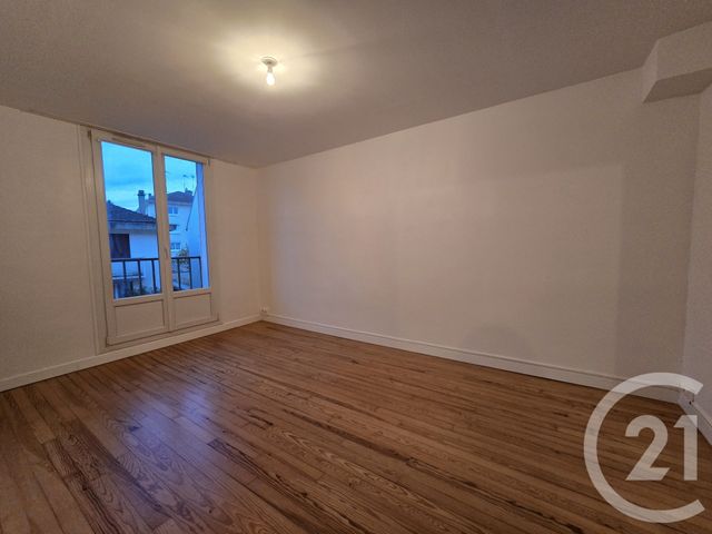 Appartement F3 à louer - 3 pièces - 65,70 m2 - Beauvais - 60 - PICARDIE