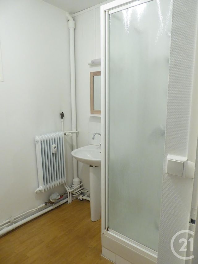 Appartement F2 &agrave; louer - 2 pi&egrave;ces - 44,28 m2 - Beauvais - 60 - PICARDIE