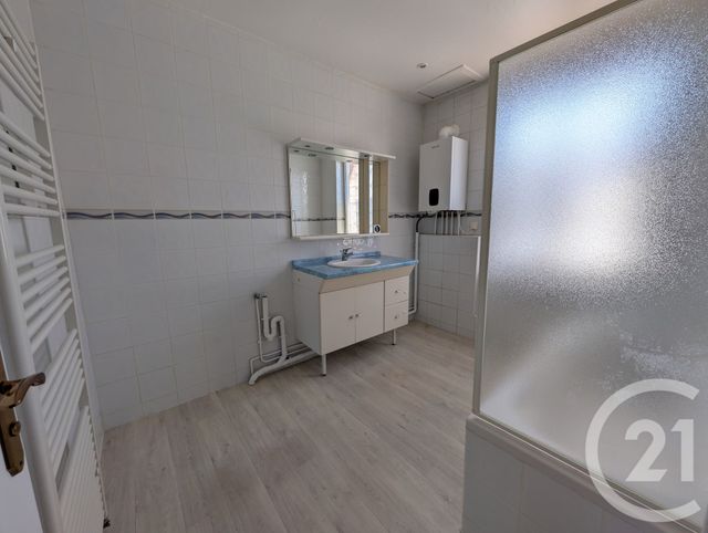 Appartement F3 &agrave; louer - 3 pi&egrave;ces - 69,29 m2 - Beauvais - 60 - PICARDIE