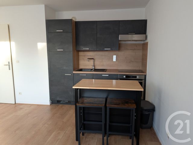 Appartement F1 &agrave; louer - 1 pi&egrave;ce - 32,99 m2 - Beauvais - 60 - PICARDIE