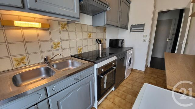 Appartement F2 &agrave; louer - 2 pi&egrave;ces - 43,54 m2 - Beauvais - 60 - PICARDIE
