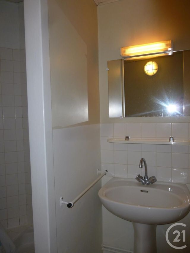 Appartement F1 &agrave; louer - 1 pi&egrave;ce - 35,32 m2 - Beauvais - 60 - PICARDIE