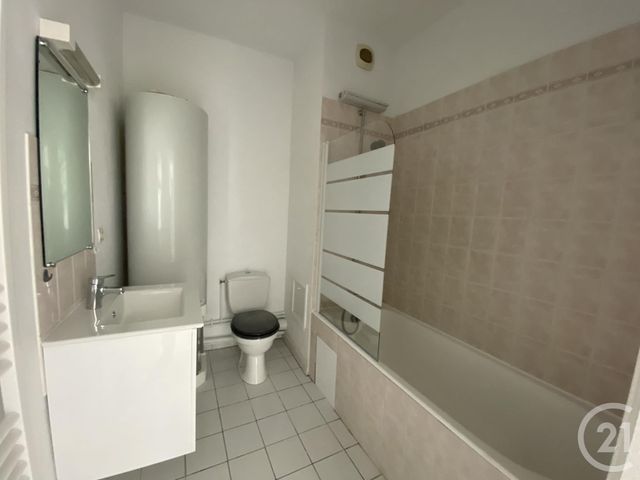 Appartement F2 &agrave; louer - 2 pi&egrave;ces - 48,09 m2 - Beauvais - 60 - PICARDIE