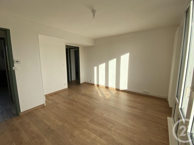 Appartement F3 &agrave; louer - 3 pi&egrave;ces - 54,12 m2 - Beauvais - 60 - PICARDIE