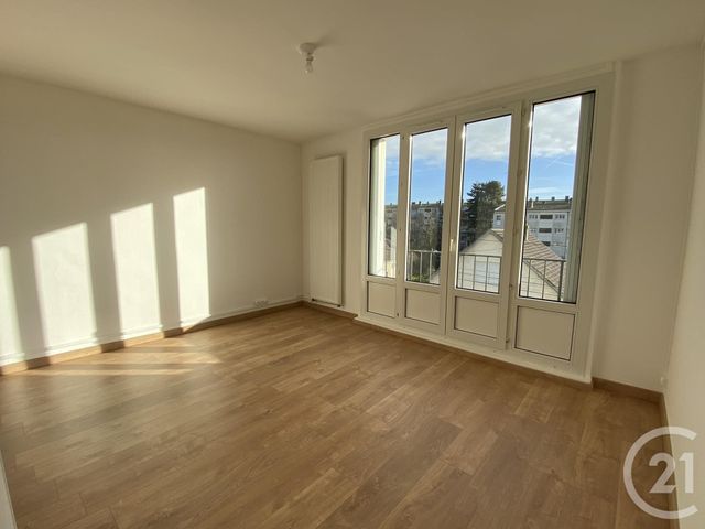 Appartement F3 &agrave; louer - 3 pi&egrave;ces - 54,12 m2 - Beauvais - 60 - PICARDIE
