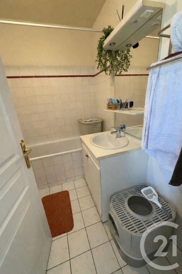 Appartement F2 &agrave; louer - 2 pi&egrave;ces - 36,87 m2 - Beauvais - 60 - PICARDIE