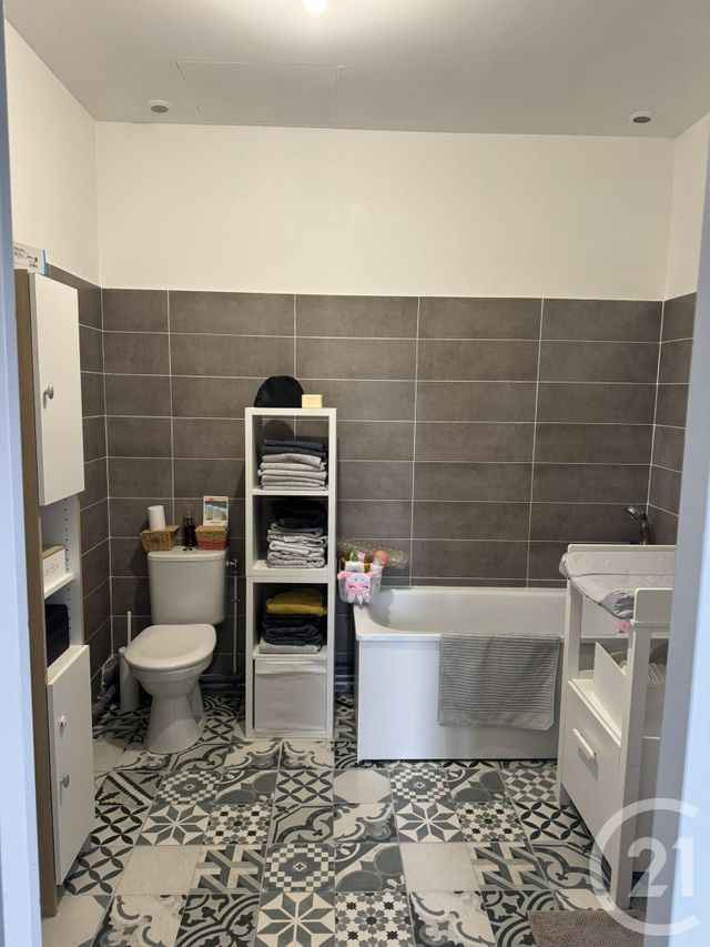 Appartement F3 &agrave; louer - 3 pi&egrave;ces - 90,73 m2 - Beauvais - 60 - PICARDIE