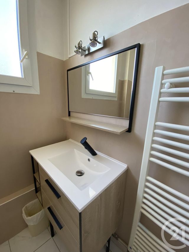 Appartement F2 &agrave; louer - 2 pi&egrave;ces - 45,77 m2 - Beauvais - 60 - PICARDIE