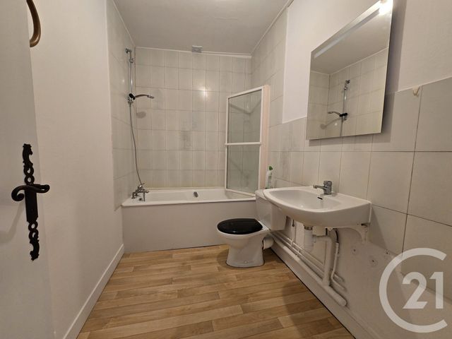 Maison &agrave; louer - 5 pi&egrave;ces - 94,18 m2 - Beauvais - 60 - PICARDIE