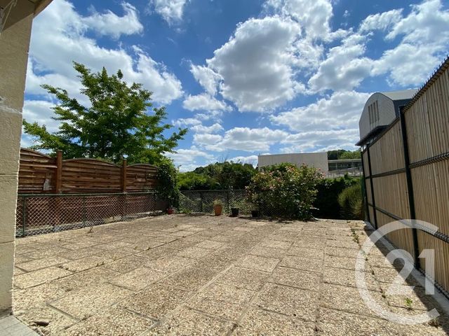 Maison &agrave; louer - 4 pi&egrave;ces - 105,22 m2 - Beauvais - 60 - PICARDIE