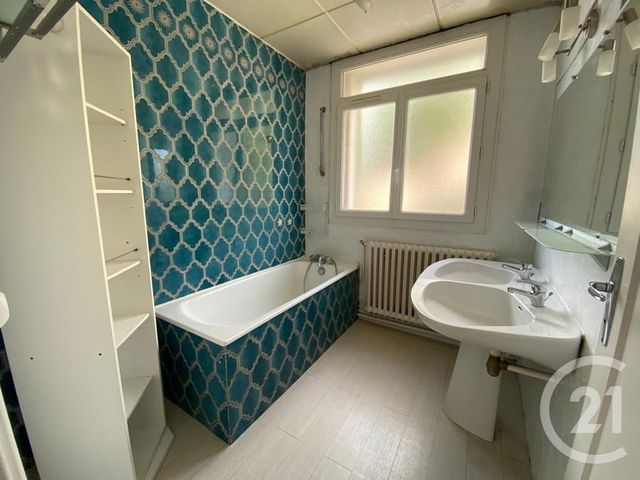 Maison &agrave; louer - 4 pi&egrave;ces - 105,22 m2 - Beauvais - 60 - PICARDIE