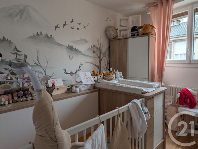 Appartement F5 &agrave; louer - 5 pi&egrave;ces - 91,79 m2 - Beauvais - 60 - PICARDIE