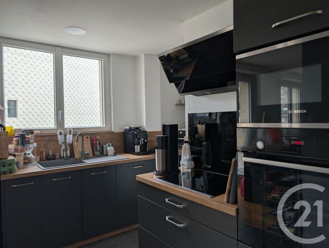 Appartement F5 &agrave; louer - 5 pi&egrave;ces - 91,79 m2 - Beauvais - 60 - PICARDIE