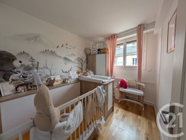 Appartement F5 &agrave; louer - 5 pi&egrave;ces - 91,79 m2 - Beauvais - 60 - PICARDIE